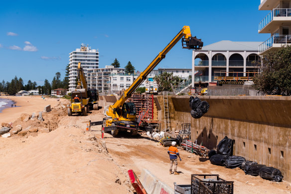The newly constructed break wall along Collaroy / Narrabeen Beach built in response to severe storm erosion over the years.  