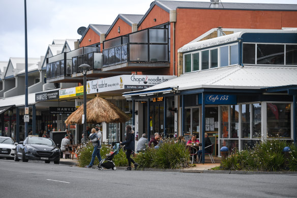 Residents in Apollo Bay are pushing back against plans for a BWS outlet in the coastal town. 