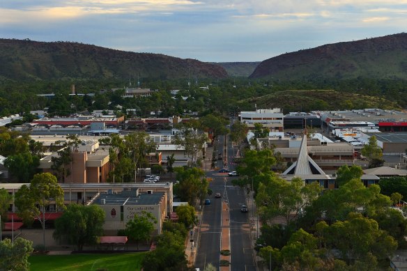 New alcohol restrictions have been announced to combat crime and alcohol-fuelled violence in Alice Springs.