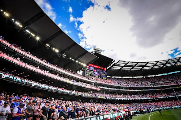 Is it time to push the AFL season back, with the grand final held in mid-October?