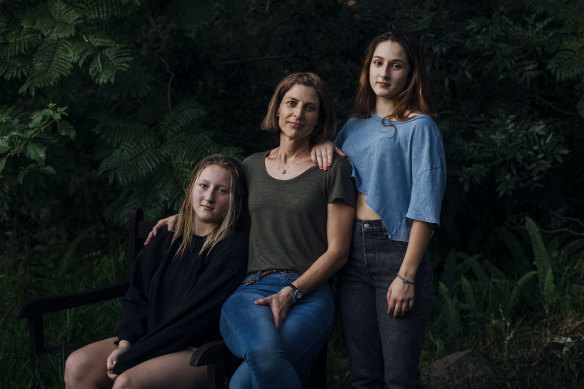 Sandy Duffield and her daughters Luca and Zara are adjusting to life in Sydney.
