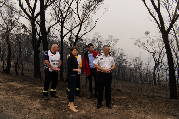 NSW Premier Gladys Berejiklian and RFS Deputy Commissioner Rob Rogers visit Mount Victoria on Monday. 