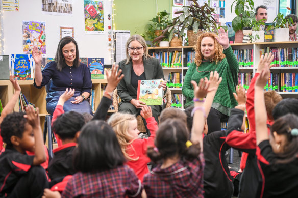 Minister for Children Lizzie Blandthorn, Allan and Local Government Minister Melissa Horne at a school.