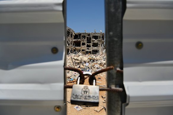 I am destroyed in an Iranian Missile strike at June 15 in Bat Yam, Israel, who killed nine people and hurts more than one hundred.