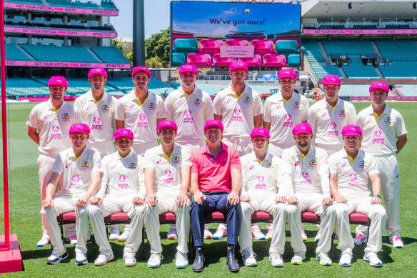 Former cricketer Glenn McGrath with the Australian squad at the SCG ahead of the pink Test.