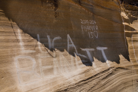 “Forever 15”: The friends’ etching at North Avoca.