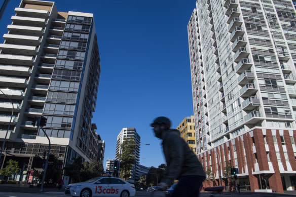 Sydney’s shortage of affordable housing means workers often face high housing costs and long commutes.