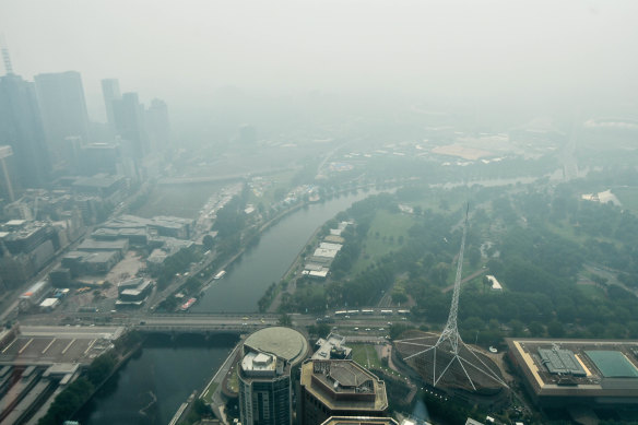 The view from the Eureka Tower showed a city covered in bushfire smoke. 