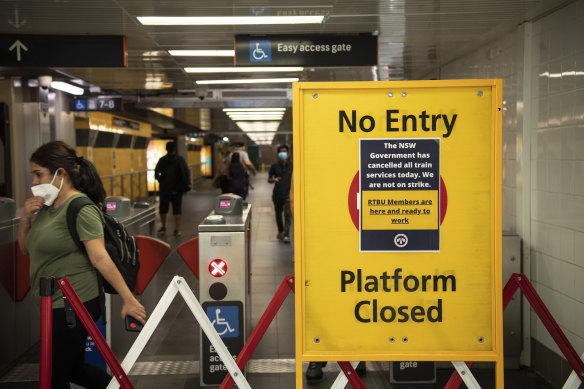 Sydney trains could face further cancellations as unions and the NSW government failed to reach a resolution on Monday.