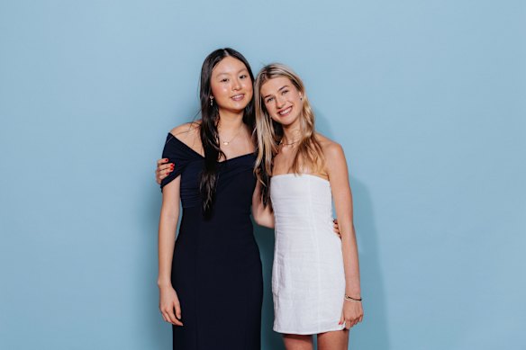 Roseville College students Stacy Zhang and Sophie Firek.