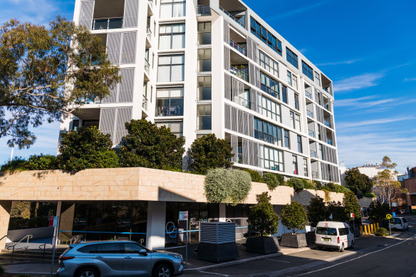 Lane Cove Council faces a hefty bill after it was ordered to fix up serious defects in a residential building in Lane Cove.
