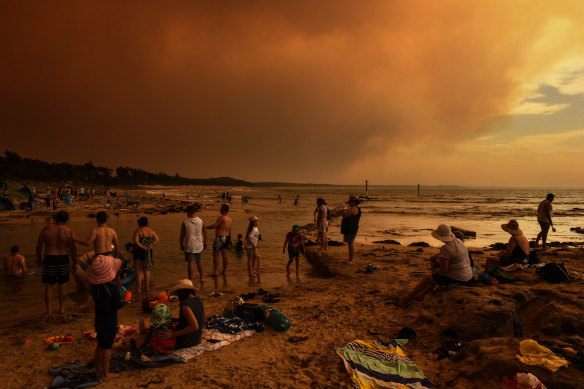 Scenes from Currarong Beach in 2019 as the Currowan fire closed in, north of Batemans Bay.