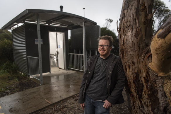 Sean Burford has been updating a map of Australian public toilets. He has found and updated 129 toilet listings across Australia, including this new one on Centennial Glen Road, Blackheath.