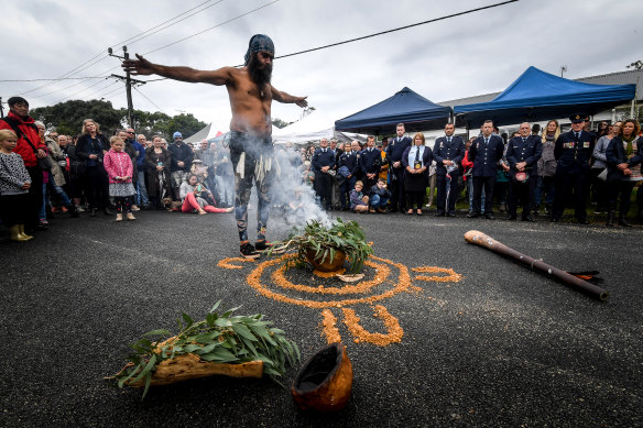 An Anzac Day service at Angelsea RSL Club begins with a Wadawurrung Welcome to Country and smoke ceremony. 