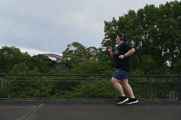 Kate Young trains for this year’s (virtual) City2Surf in Sydney’s Royal Botanic Gardens.