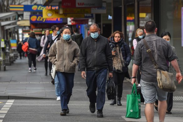 While masks are now mandated indoors across the state, plenty of Victorians are masking up outside too.