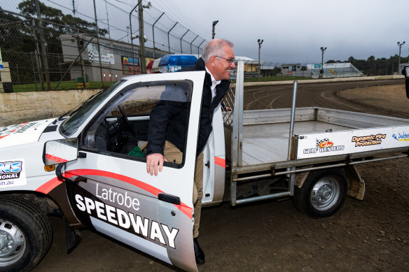 “Energy, activity, momentum”: Visiting Latrobe Speedway in the marginal Tasmanian seat of Braddon.