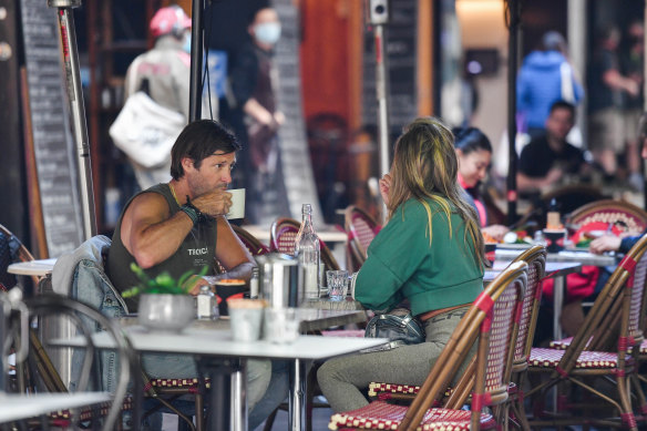 It is hoped that warmer weather will bring Melburnians back to restaurants and cafes. But how many?