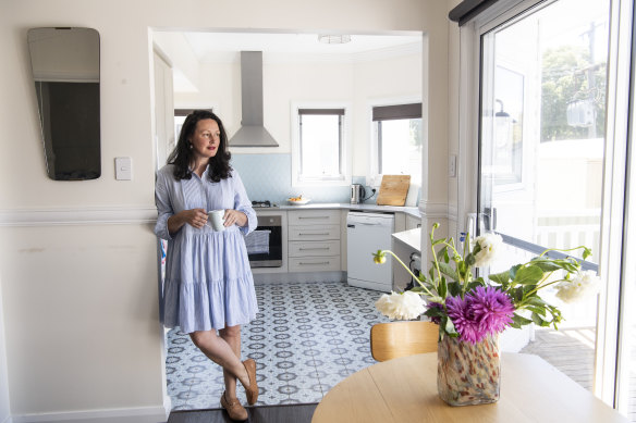 Sam Burns’ search for her dream home in Orange, in regional NSW, has turned into a nightmare.