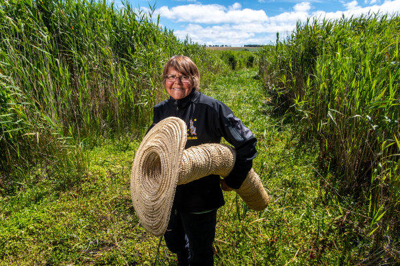 Aunty Eileen Alberts has kept alive the traditional weaving of baskets for eel traps using Gnarrban grass (Common Reed) that grows along Killara creek at Tyrendarra near Heywood.