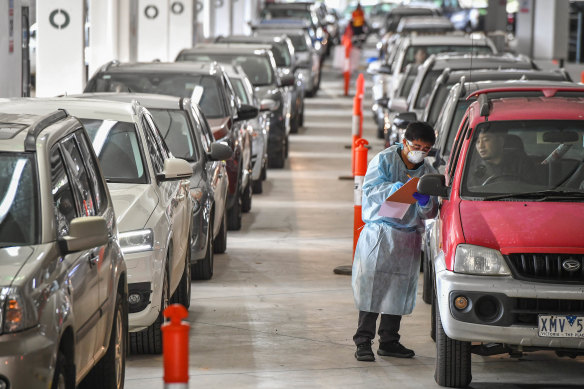 There were long queues at the reopened pop-up testing centre at the Bunnings in Footscray on Wednesday morning.