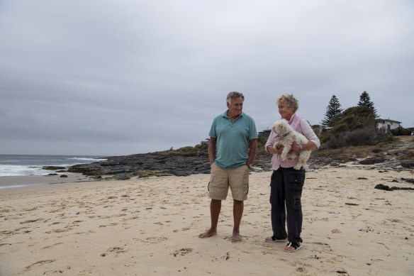 Barrie Cassidy and Heather Ewart at Bawley Beach. 
