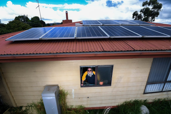 Maxwell Johansen paid $10,000 to have solar panels installed on his roof. The door to door salesperson told the pensioner he would never have to pay another electricity bill but the panels are only saving him $2.50 a week. 