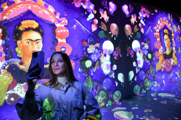 Layers of Reality’s “immersive biography” incorporates virtual reality, holography and artificial intelligence.