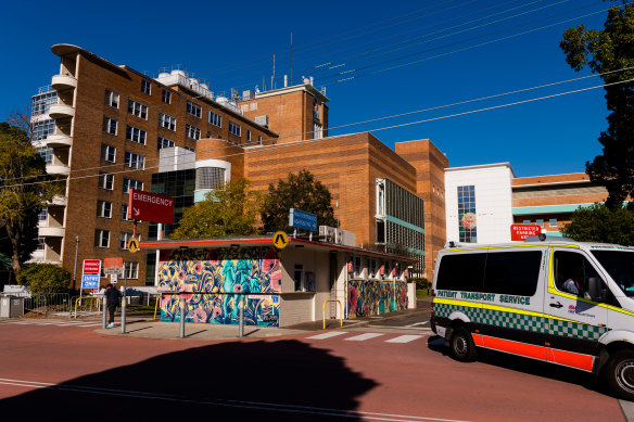 Medical staff at Concord Hospital passed a vote of no confidence in the hospital’s leadership on Thursday night. 