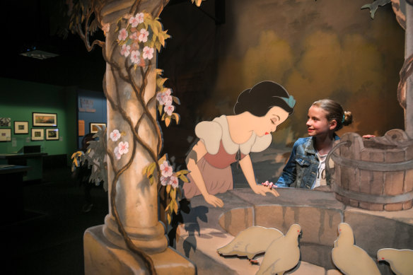 Mathew’s daughter Alice getting to know Snow White a little better.