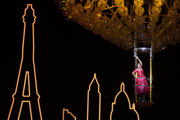 Golden precision and unalloyed tonal finish: Stacey Alleaume as Violetta.