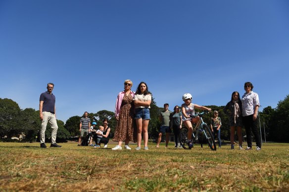 Bayside Council has been criticised by residents for its plan to astroturf two neighbourhood parks, including Gardiner Park in Banksia. 
