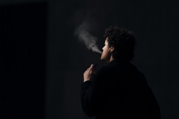 A vaping addiction can cause a person to be constantly distracted by thinking about when they can get their next hit.