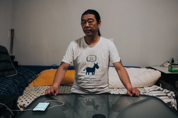 Former HungryPanda worker Yang Jun wants to go back to his old job at full pay.