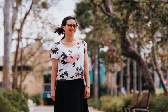 Shona Yu, a former maths lecturer and tutor at universities in the UK and Australia, decided to make a career shift into school teaching.