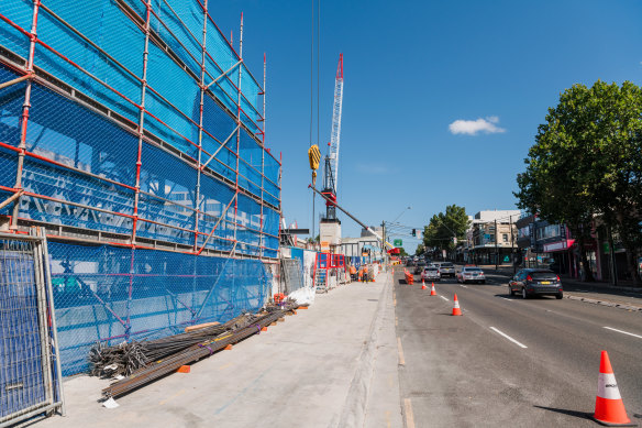 The Crows Nest metro station is under construction along the Pacific Highway. It is also 500 metres from St Leonards heavy rail station.