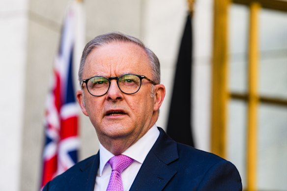 Prime Minister Anthony Albanese has decapitated the parties on his left and right by driving Peter Dutton out of his seat of Dickson and forcing Greens leader Adam Bandt out of Melbourne.