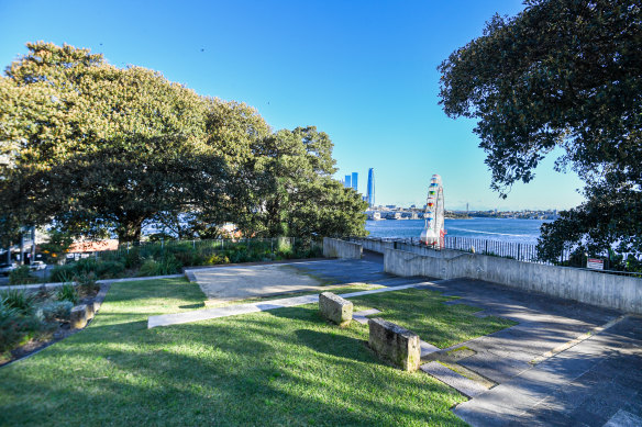 Northcliff Park, next door to Harry’s Park, was once slated for a restaurant.