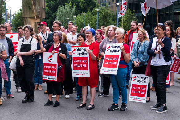 CPSU members walk off the job at the ABC’s Ultimo offices to send a message to management about working conditions.