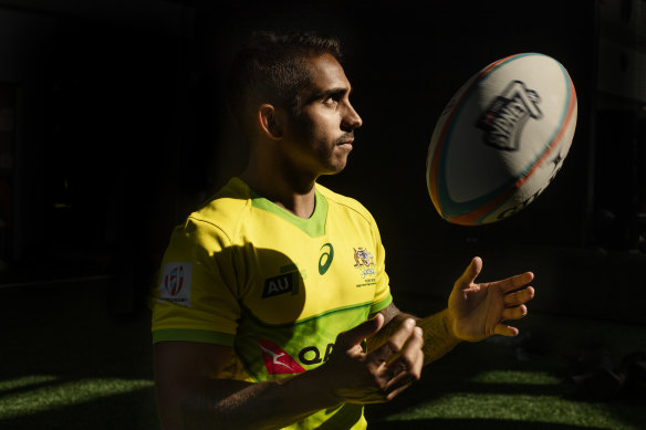 Maurice Longbottom's footwork and vision have made him one of the most potent attacking threats on the world sevens circuit.