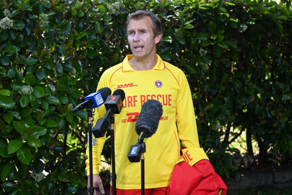 Rob Stokes outside his home, announced he will still be asking Liberal members to vote for his leadership.