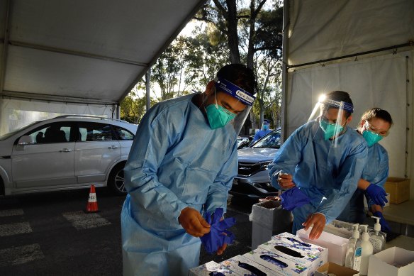 Laverty Pathology staff at the Roselands Drive through testing clinic. 