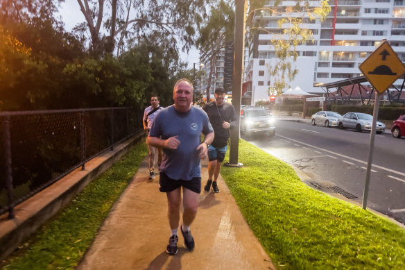 Nationals leader Barnaby Joyce takes a jog while campaigning in Rockhampton on Tuesday.