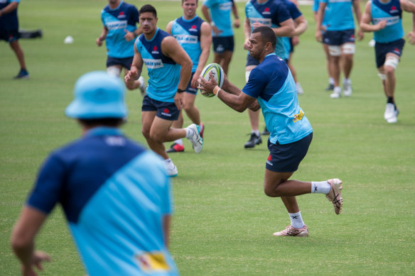 Kurtley Beale is a contender for the No.10 jersey as the Waratahs look to mix things up for their Super Rugby season-opener.