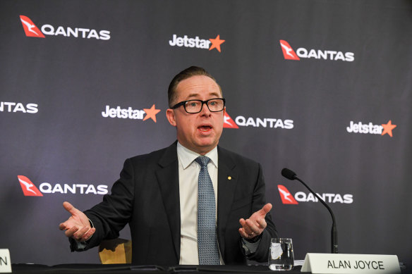 Qantas CEO Alan Joyce has faced calls to resign.