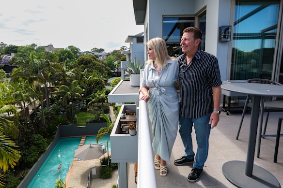 Garry and Kerry Connell could have lost millions on the sale of their home.