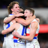 Bulldogs edge out Lions for last-gasp win in thriller