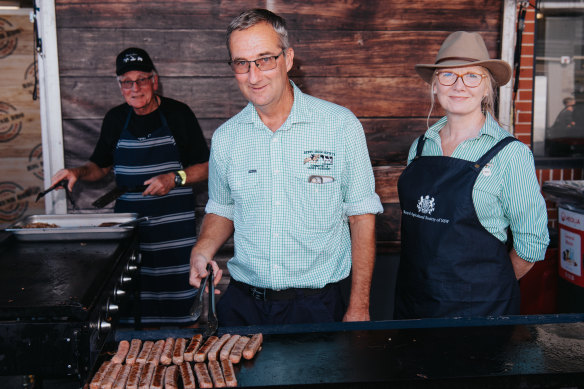 Sizzle volunteers from Berry at Big Bush BBQ.