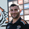 Unwanted a month ago, Alex Twal signs new 3-year deal with Tigers
