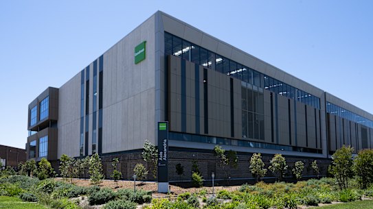 The Goodman warehouse facility in Alexandria, in Sydney’s inner city, is the first multi-storey warehouse in South Sydney.